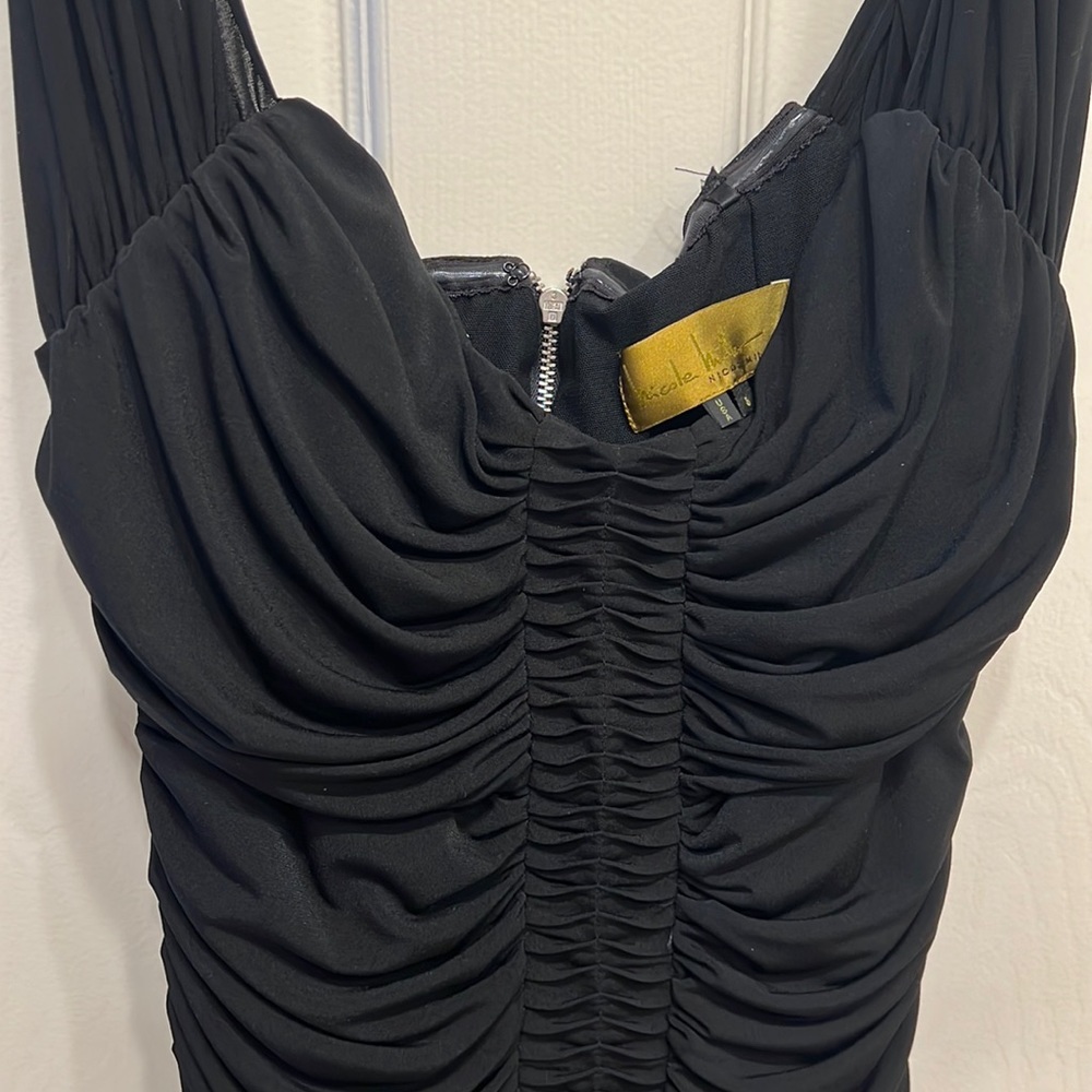 Black body-con Nicole Miller dress